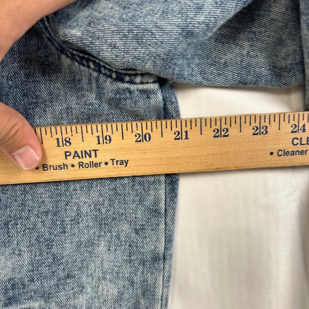 Reason Denim Jacket Mens Medium Blue Acid Wash Trucker Streetwear U1-408